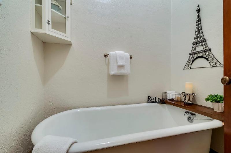 Ryan Hotel 월리스 외부 사진