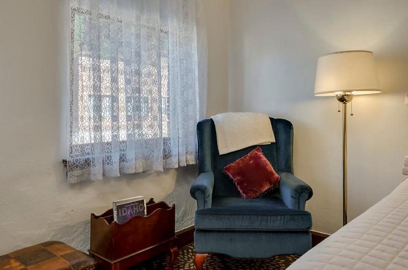 Ryan Hotel 월리스 외부 사진