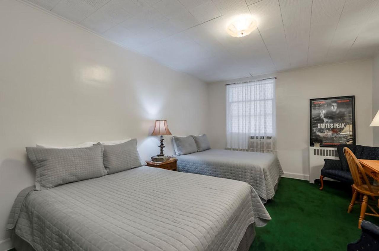 Ryan Hotel 월리스 외부 사진
